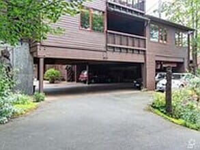 Building Photo - 3823 Fremont Ave N