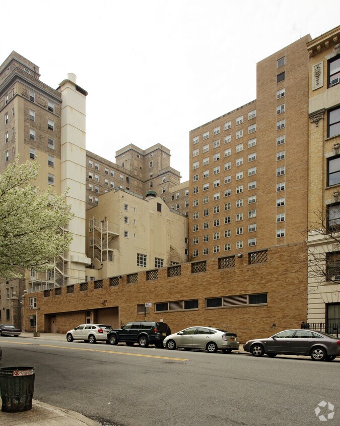 171 Claremont Ave, New York, NY 10027 Apartments in New York, NY