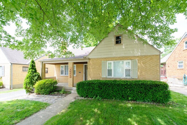 Building Photo - Bridgetown - 3+ BEDROOM 2 BATH with LOVELY...