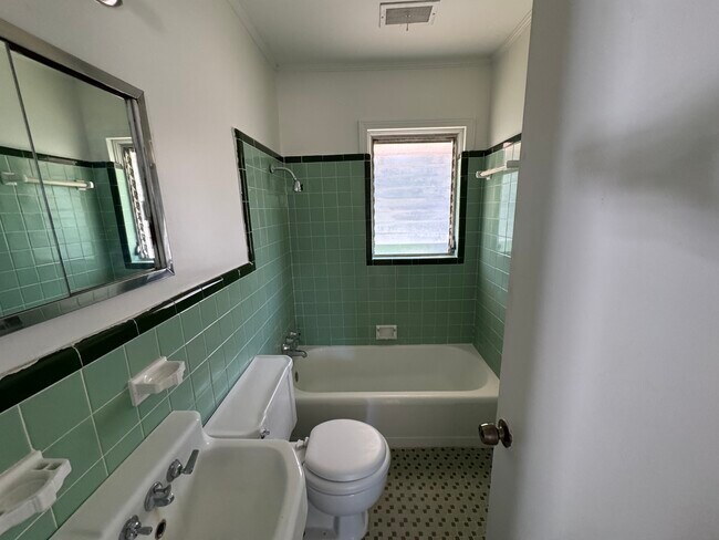 Foto del edificio - 1276 Denton Rd