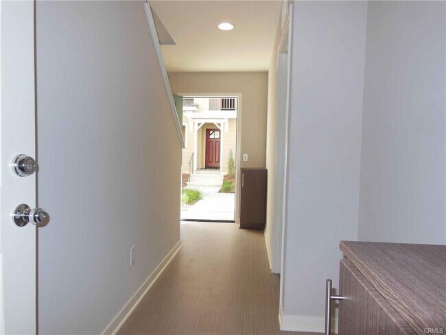 Foto del edificio - 2772 Crimson Way