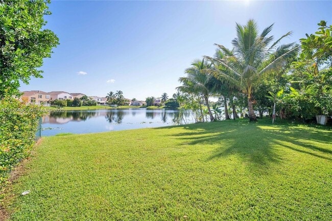 Foto del edificio - 1561 NW 159th Ave