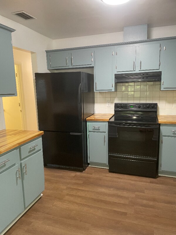 Foto del edificio - 263 S Villas Ct