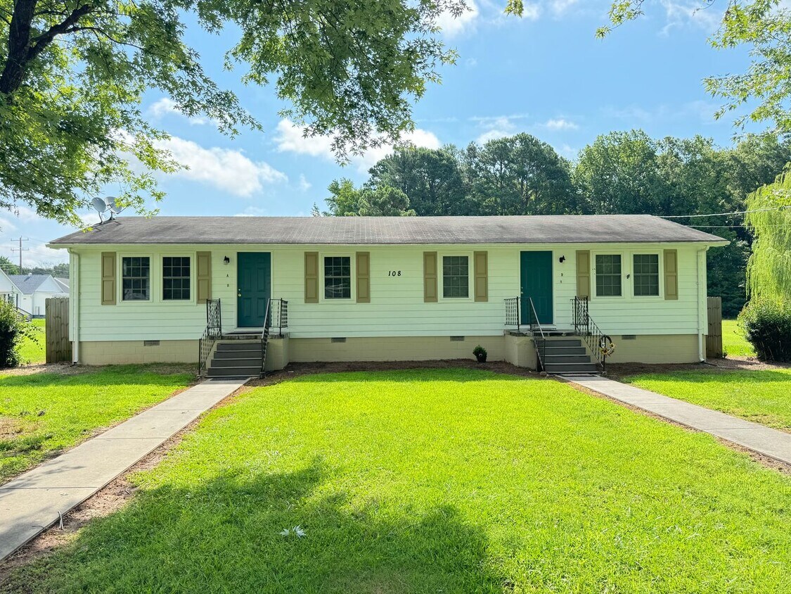 Primary Photo - Location, Community, Quality Living. It St...