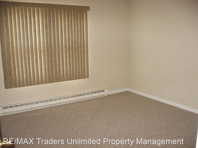 Building Photo - 2 br, 1.5 bath House - 1028 Florence