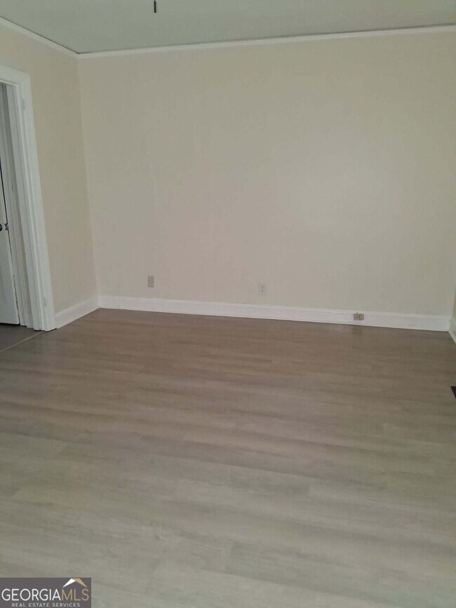 Foto del edificio - 2267 Rugby Terrace