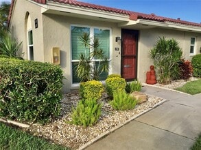 Building Photo - 2181 Pueblo Cir