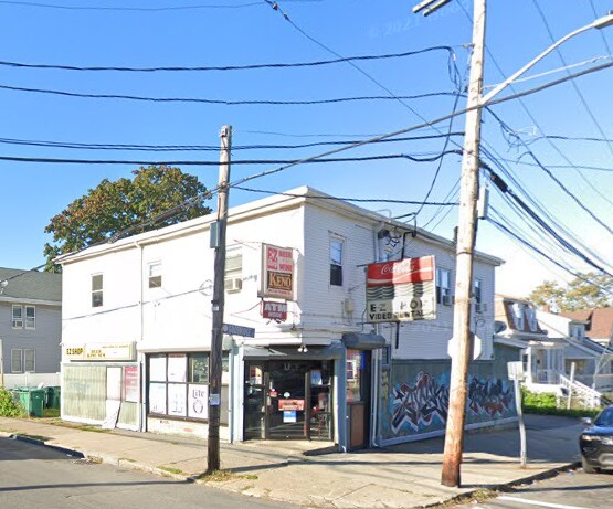 Primary Photo - 453 Chestnut St