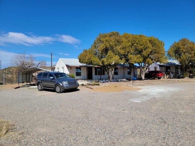 Building Photo - 51437 US-60