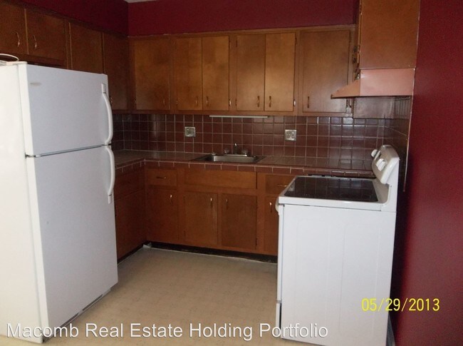 Building Photo - 375 Eggers Dr
