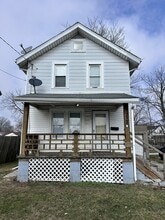 Building Photo - 1007 Cole Ave