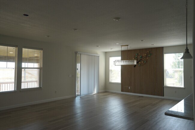 Foto del edificio - 14034 Hudson Way