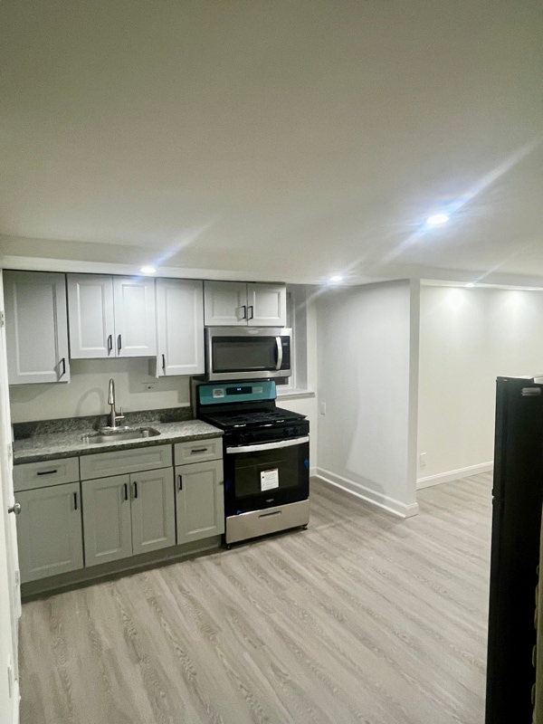 Building Photo - 23 Pompton Rd