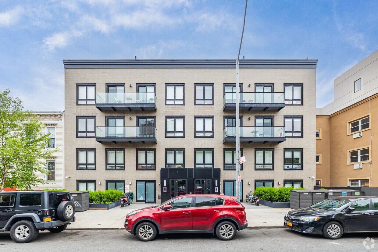 Foto del edificio - 1164 Greene