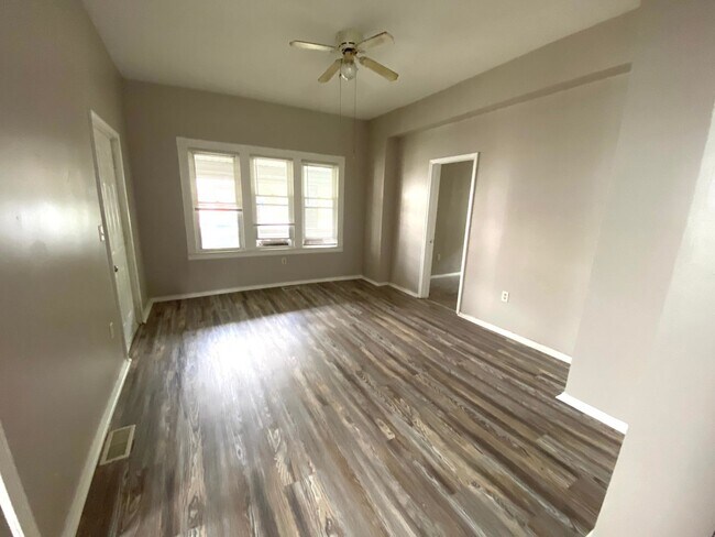 Foto del edificio - 434 Crawford SE