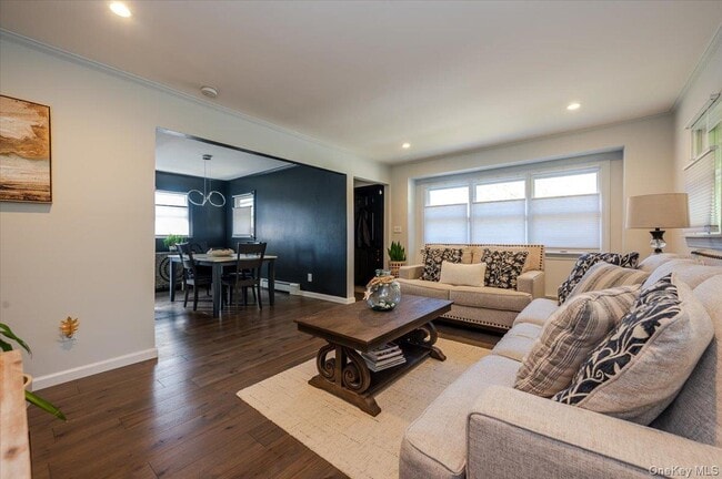 Foto del edificio - 614 Franklin Blvd