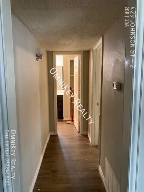 Building Photo - 429 Johnson St