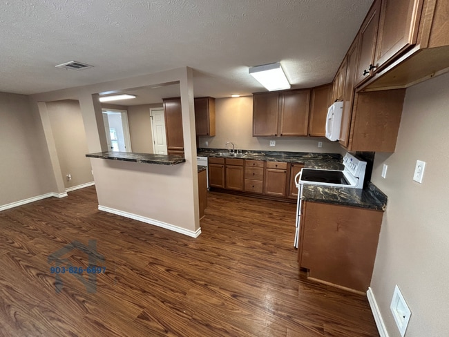 Foto del edificio - 2417 Co Rd 3778