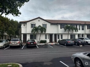 Building Photo - 4182 Napoli Lake Dr