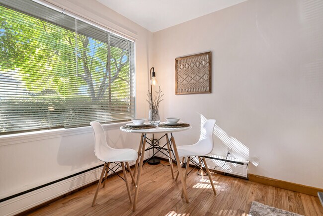 Foto del edificio - 2201 NW 62nd St