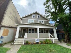 Building Photo - 2567 Indianola Ave