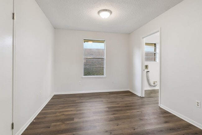 Building Photo - House: Perkins Village