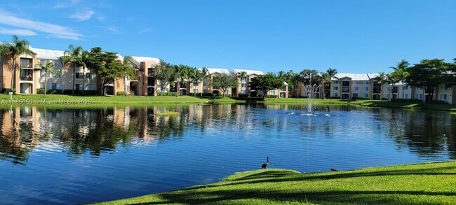 Building Photo - 2113 Renaissance Blvd