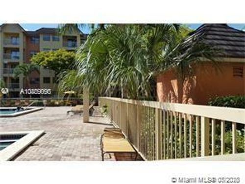 Foto del edificio - 8120 Geneva Ct