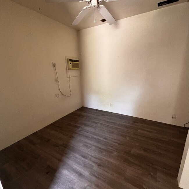 Foto del edificio - 1508 E Williams St