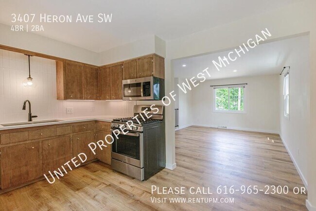 Building Photo - 3407 Heron Ave SW