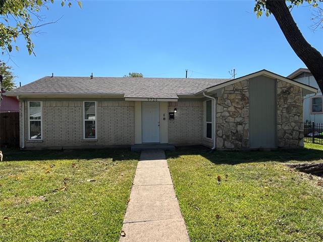 Primary Photo - 9726 Glengreen Dr