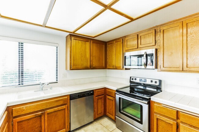 Foto del edificio - 45324 Driftwood Dr