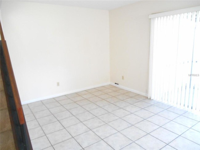 Building Photo - 2617 Barksdale Ct