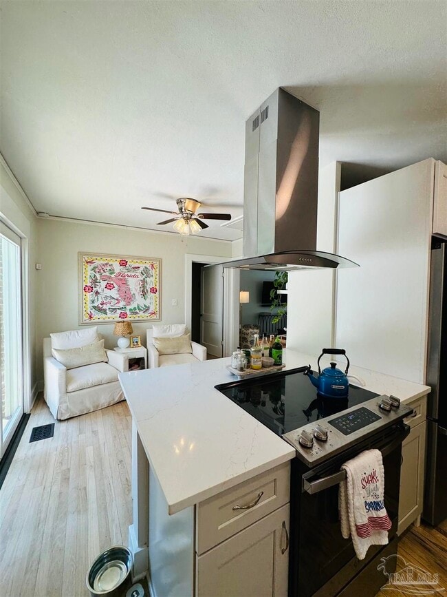 Building Photo - 1716 N 20th Ave