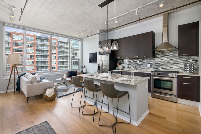 Roosevelt Collection Lofts - Apartments in Chicago, IL | Apartments.com