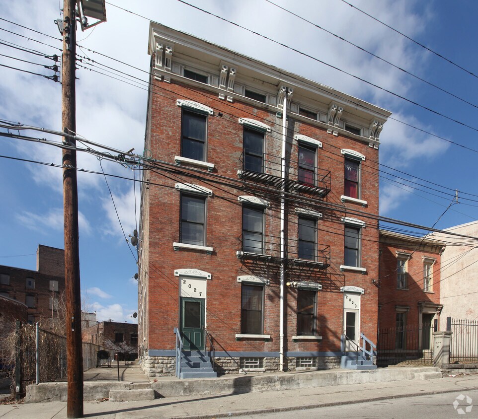 Foto del edificio - 2027-2029 Dunlap St