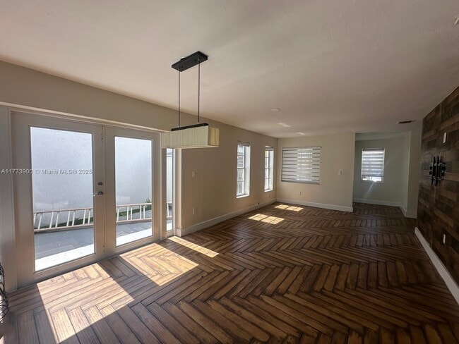 Building Photo - 13926 SW 164th St