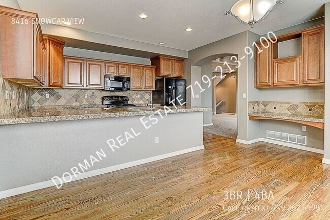 Building Photo - 2-Story Townhome A/C in D20