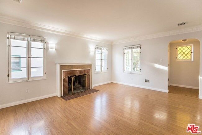 Foto del edificio - 2230 Midvale Ave