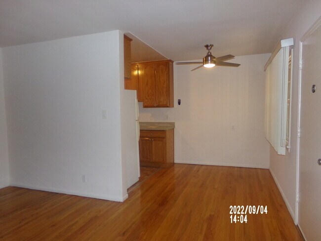 Foto del edificio - 11618 Riverside Dr