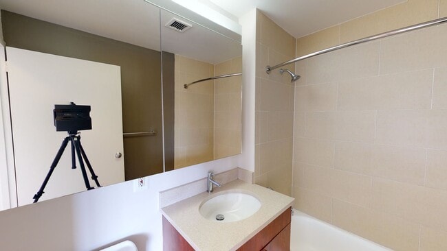Interior Photo - 21 Chelsea
