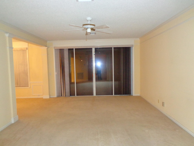 Foto del edificio - 9783 N Grand Duke Circle