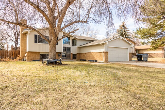 Building Photo - 1543 Cambridge Dr