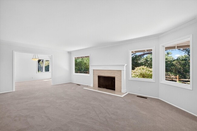 Building Photo - 130 Glen Aulin Ln