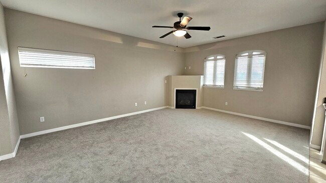 Foto del edificio - 756 N Texas St