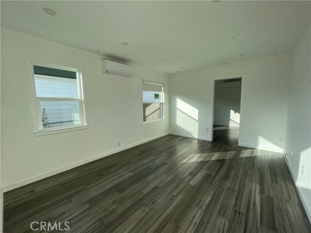 Foto del edificio - 357 E Plenty St