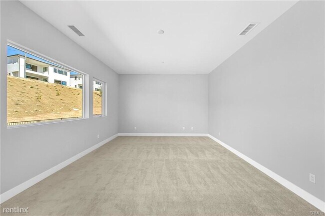 Building Photo - 5 br, 5.5 bath House - 20601 W Hummingbird Ct