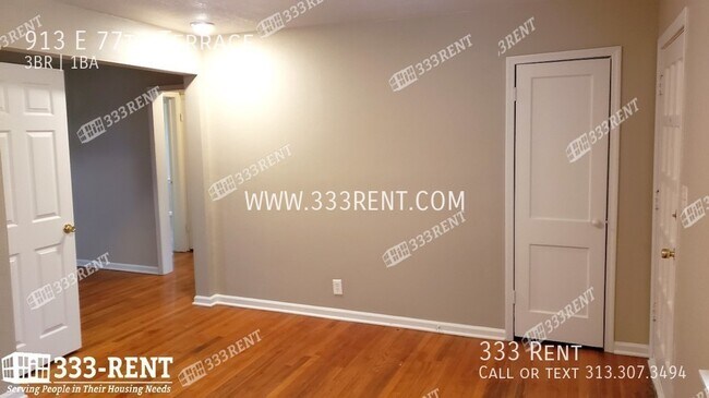 Foto del edificio - 913 E 77th Terrace