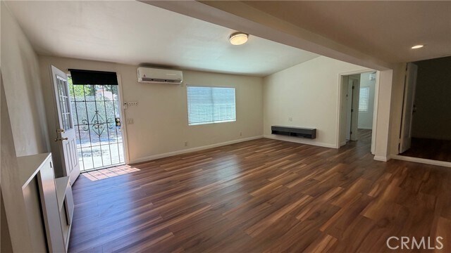 Foto del edificio - 8169 Blewett St