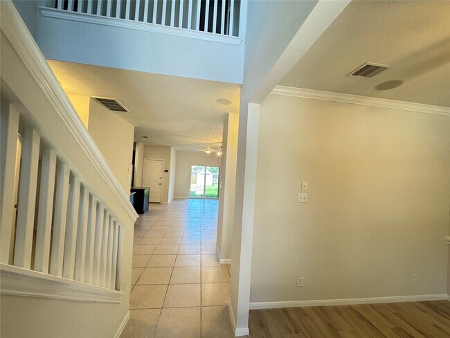 Foto del edificio - 8107 Gran Villa Dr